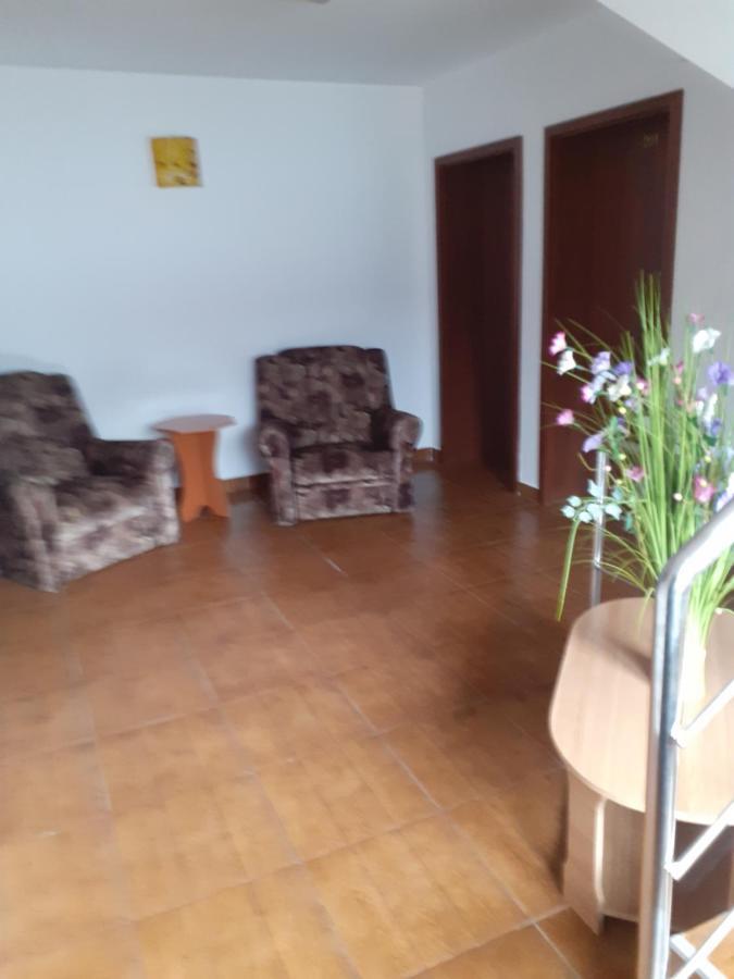 Casa Azugeana Азуга Екстериор снимка