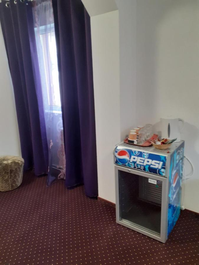 Casa Azugeana Азуга Екстериор снимка