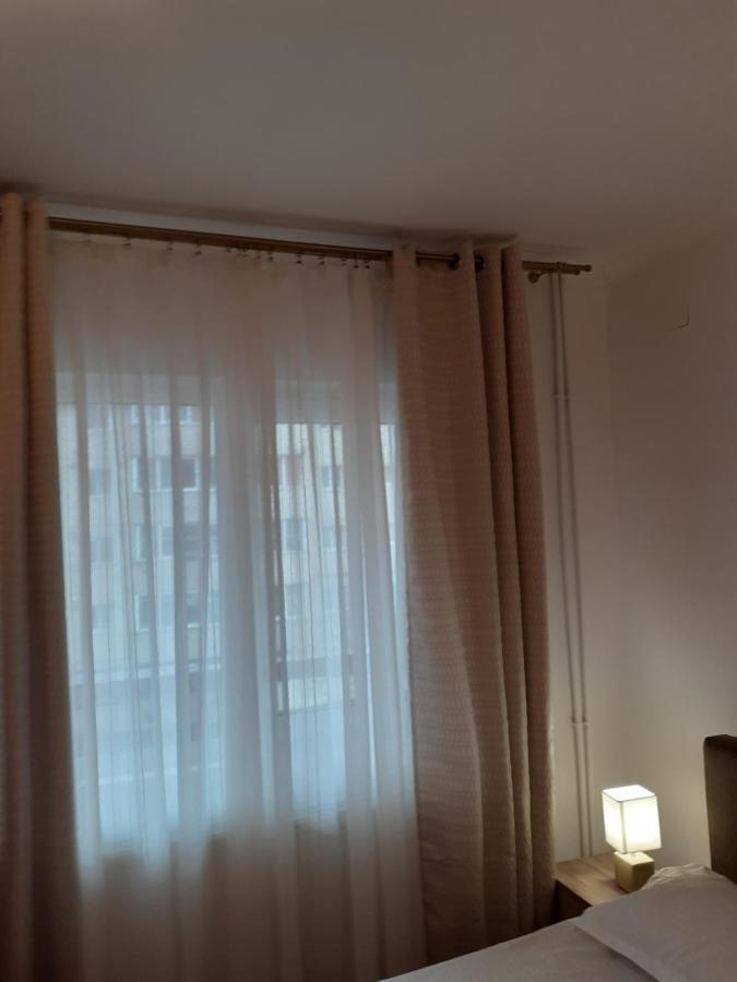Casa Azugeana Азуга Екстериор снимка