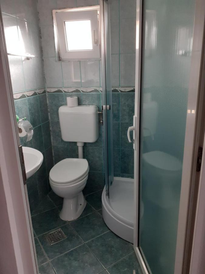 Casa Azugeana Азуга Екстериор снимка